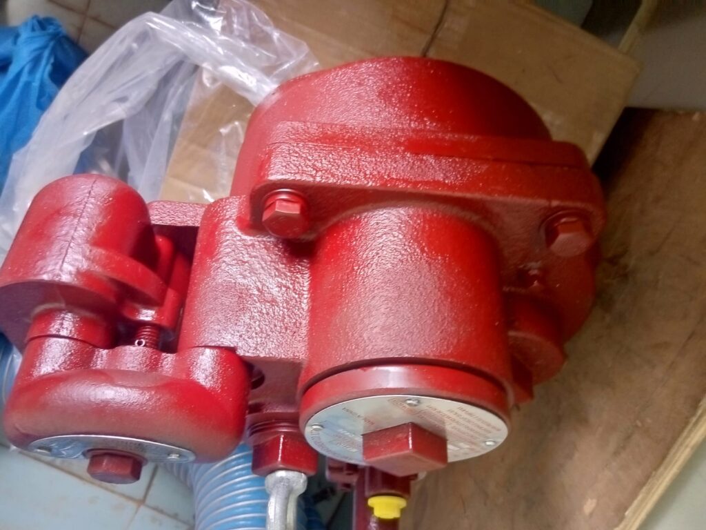 Submersible heads